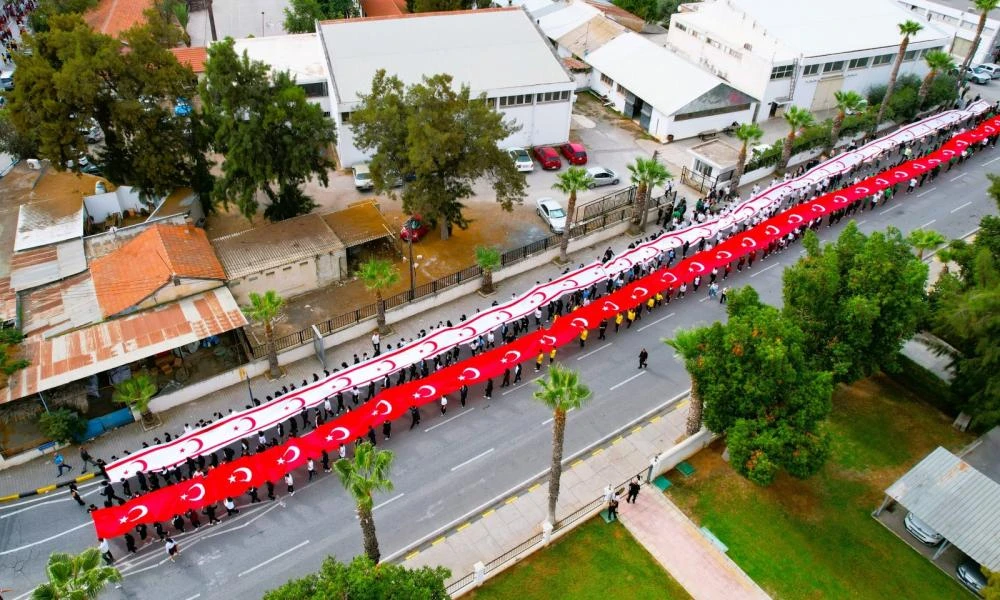 Η Ελλάδα "προκαταλαμβάνει" τις συνομιλίες με Ερντογάν της 7ης Δεκεμβρίου δείχνοντας την "κόκκινη γραμμή της" για το Κυπριακό